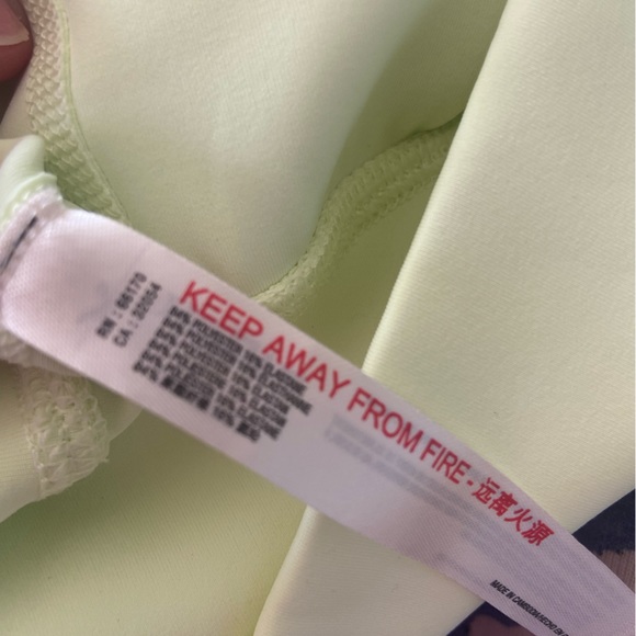 🛑SOLD Free People Movement Lead the Pack Layering Top in Lime Green Medium NWT - Picture 9 of 9